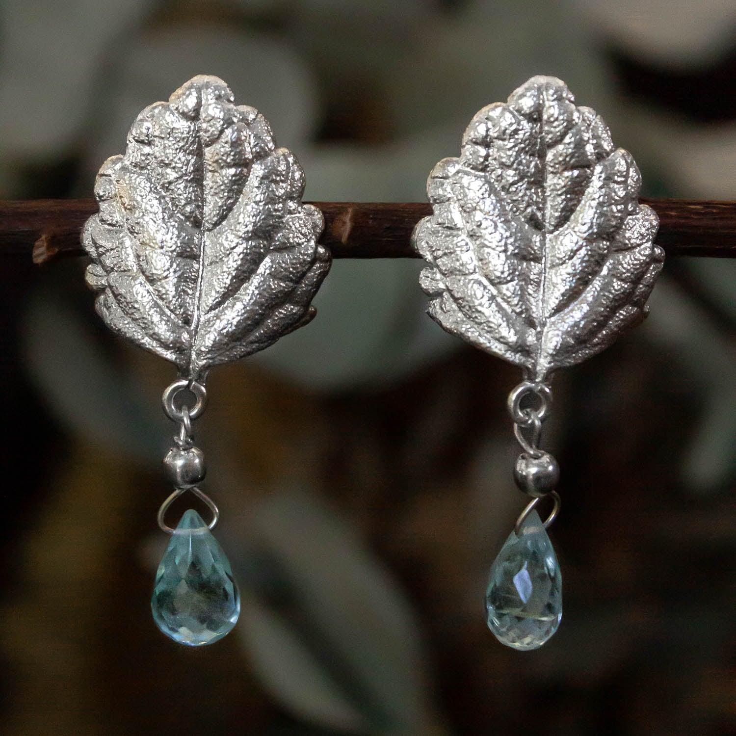 Aros hoja de suculenta y topacios