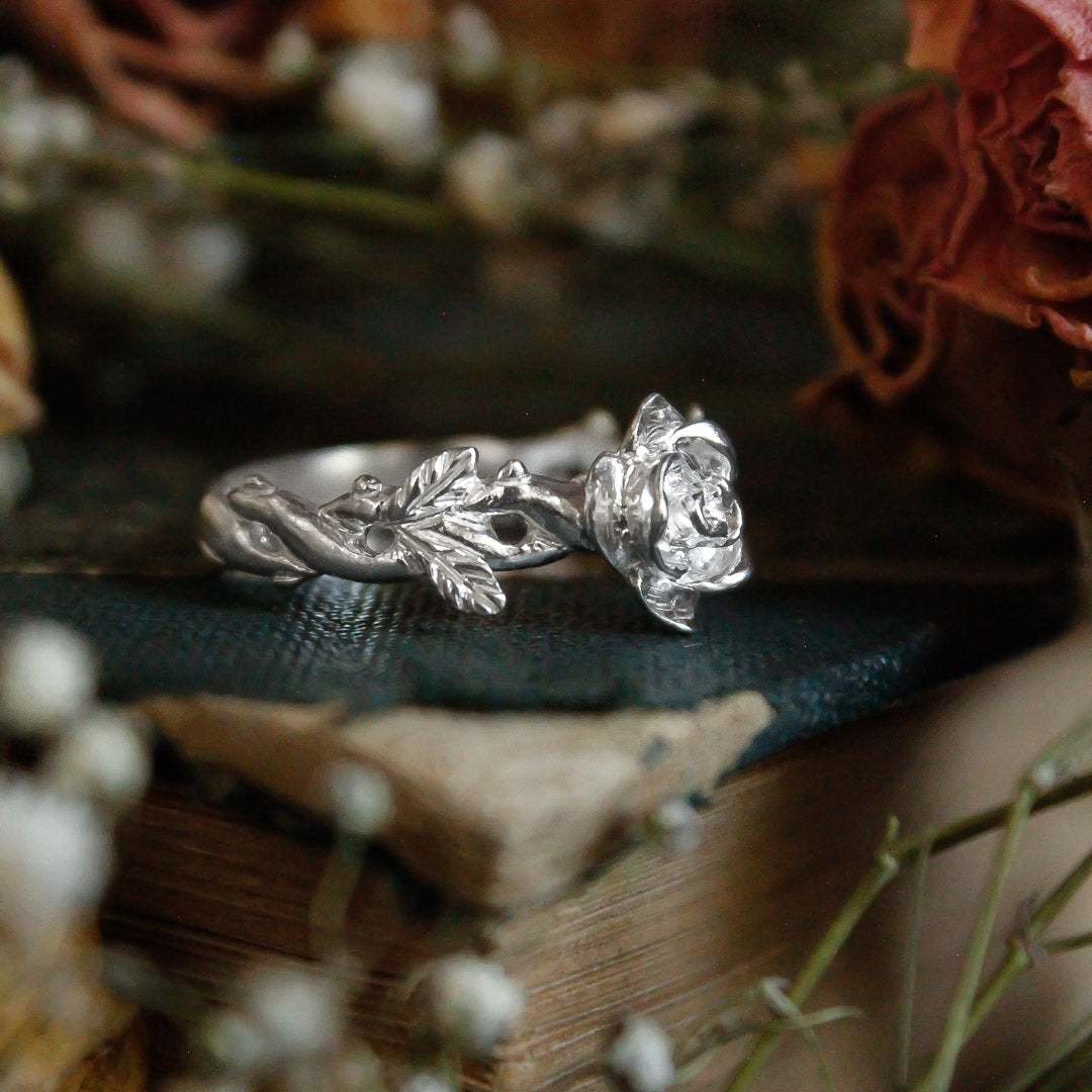 Anillo Rosa pequeña Plata